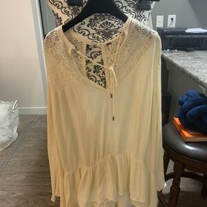 FREE PEOPLE - Ivory Lace Accent Top